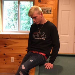 Meet your Posher, Sam